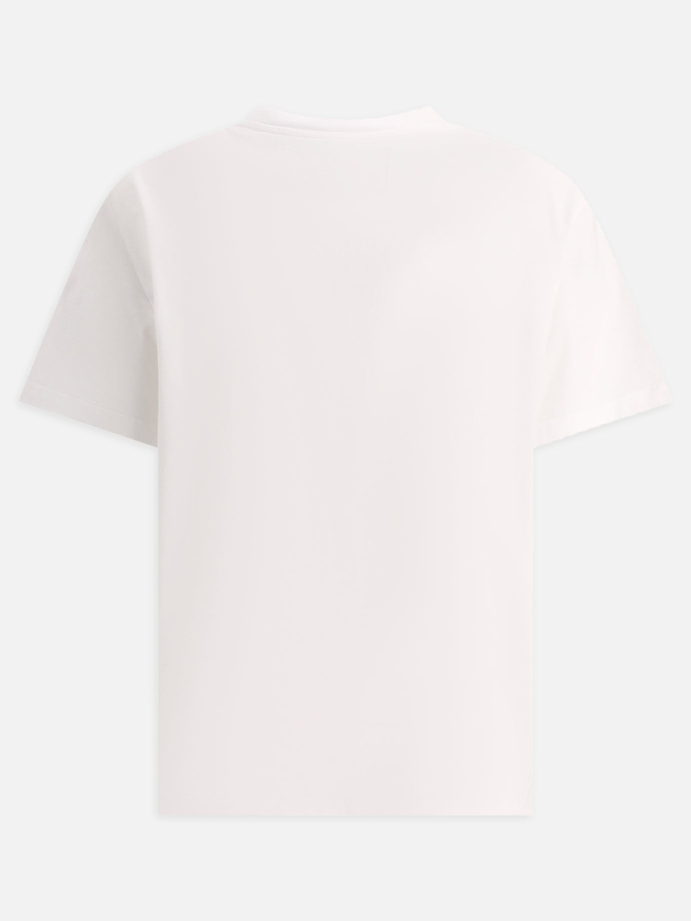 "Regular" t-shirt