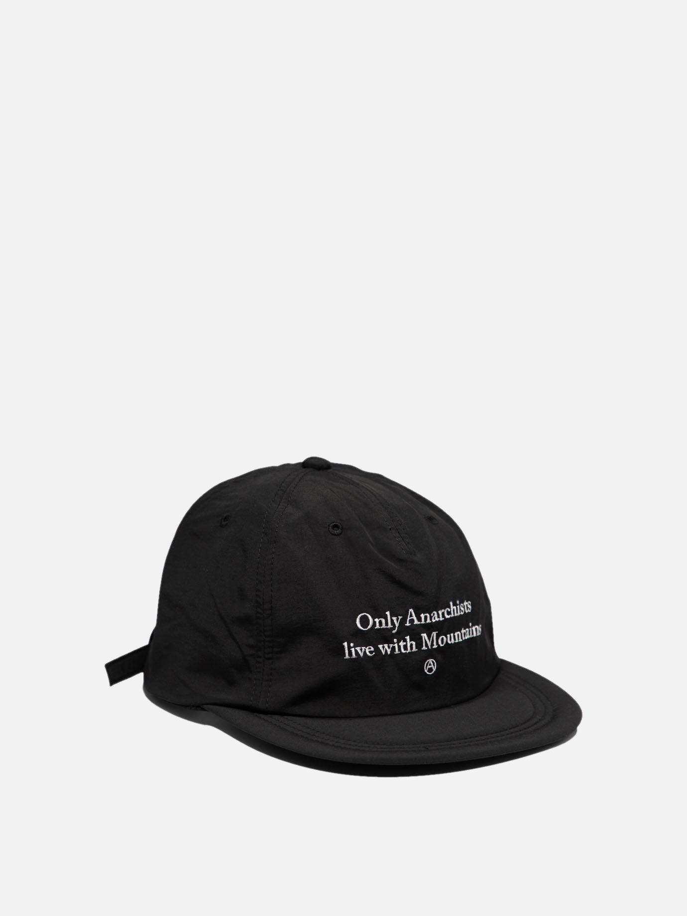 Cappellino "Only Anarchist live with Mountains"