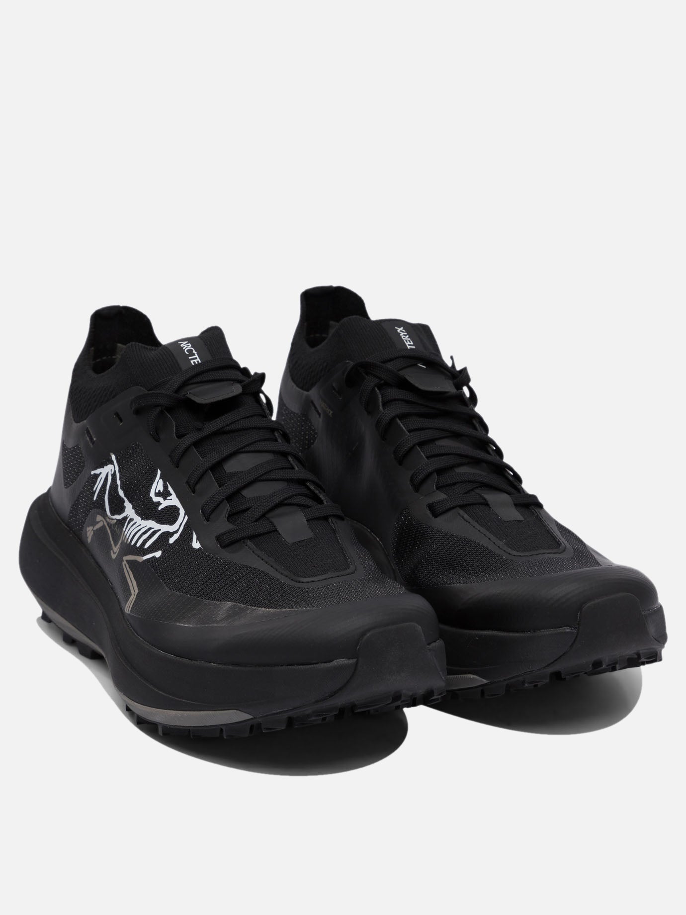 Arc'teryx "Sylan Pro" sneakers Black
