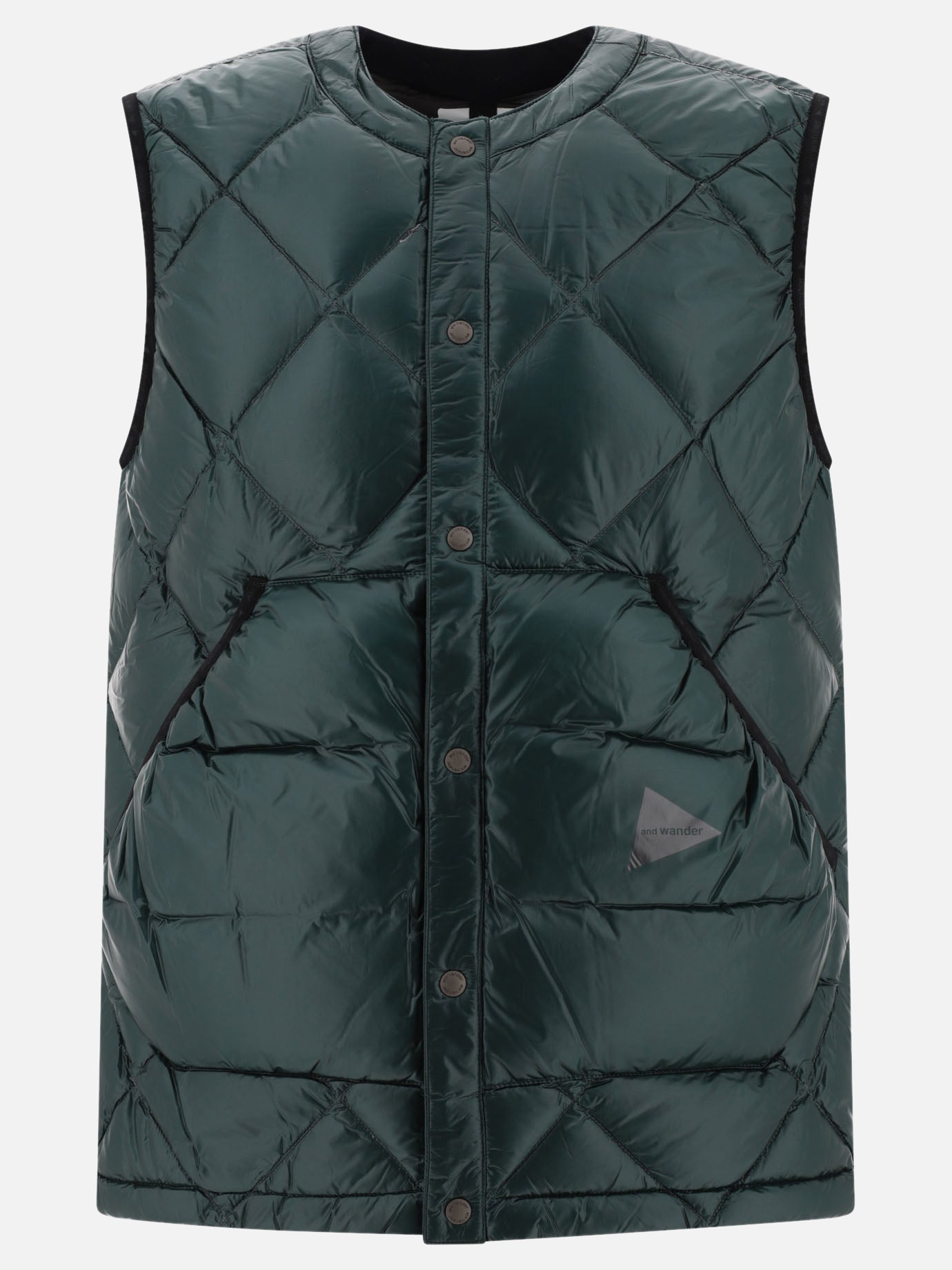 Giacche smanicate 100% nylon - Padding: down and feather  Verde - and Wander Uomo | PDP | VIETTI Online Store | Zoom-Modal
