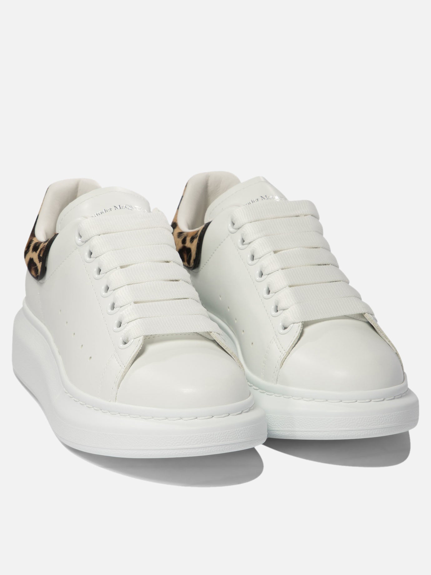 Low top sneakers 100% leather - 100% rubber  White - Alexander McQueen Women | PDP | VIETTI Online Store | thumbnail_2