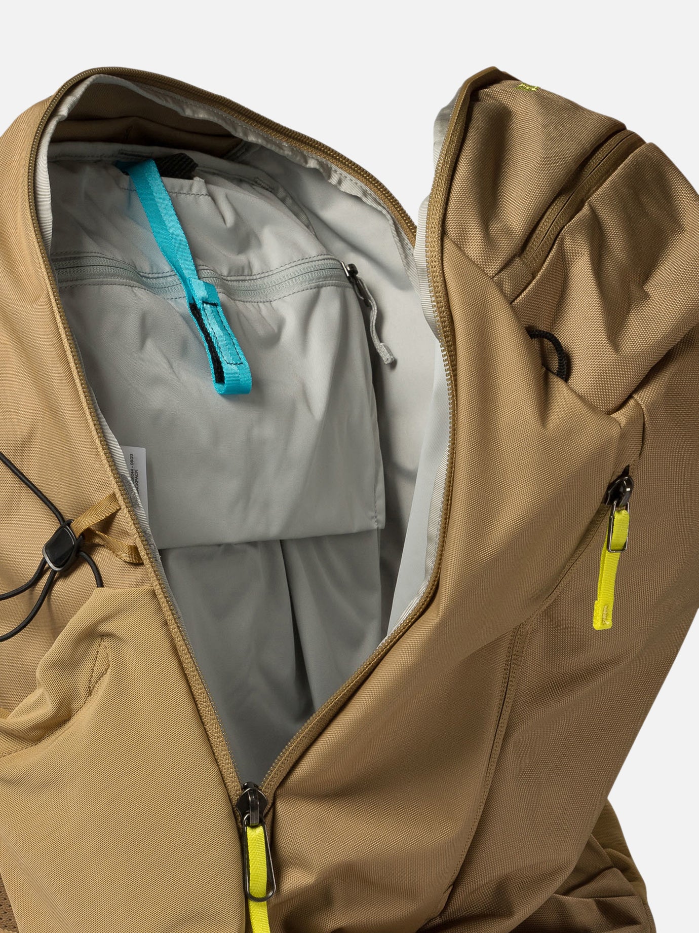 Arc'teryx "Mantis 26" backpack Beige