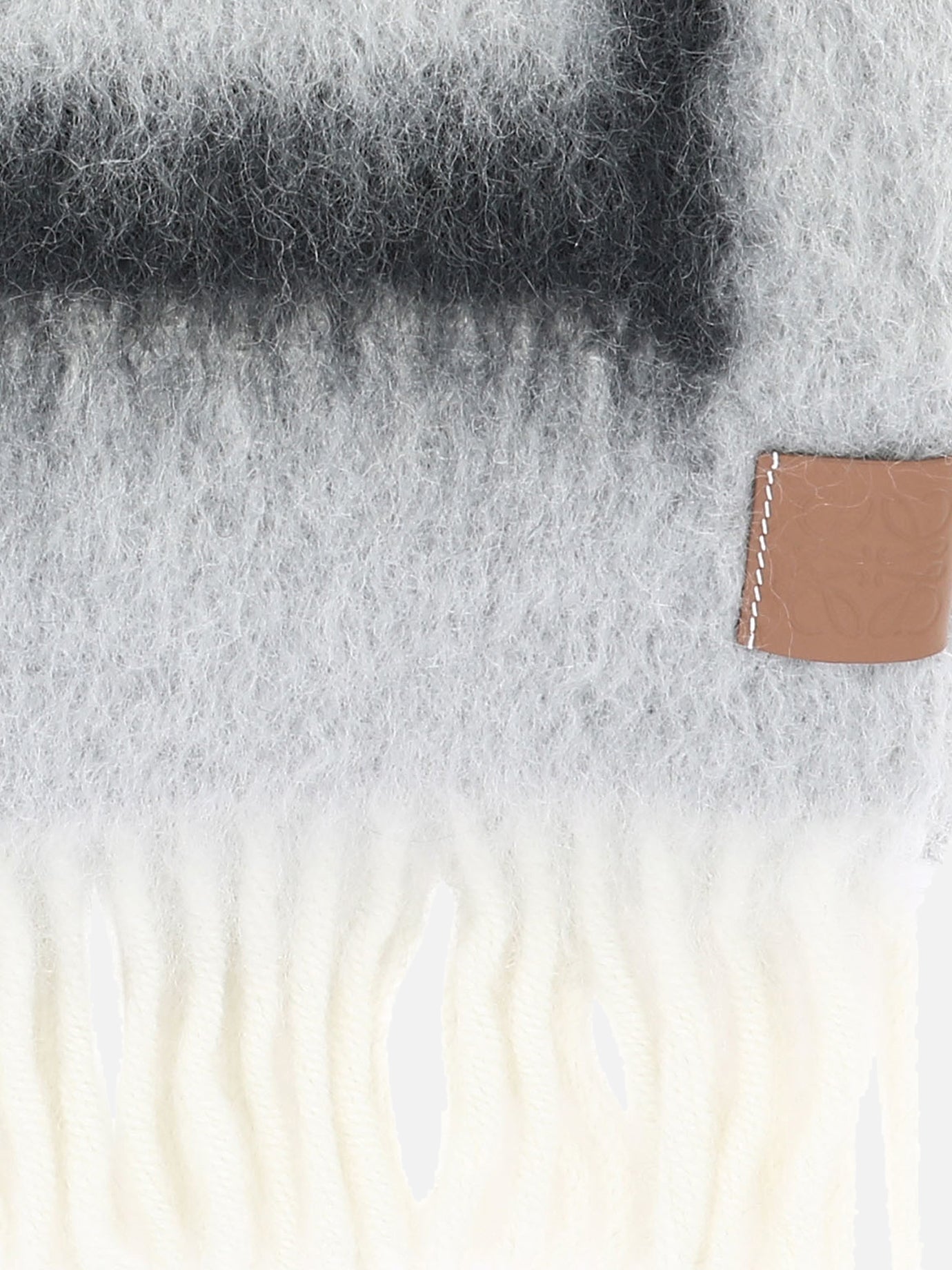 Fringed scarves 49% wool 47% mohair 4% polyamide  Grey - Loewe Men | PDP | VIETTI Online Store | Zoom-Modal_2
