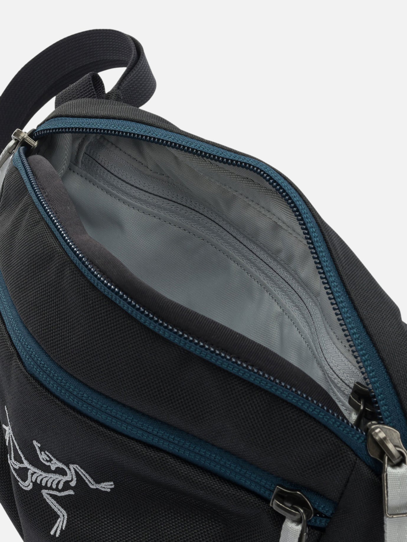 Bumbag Logo  Nero - Arc&#39;teryx Uomo | PDP | VIETTI Online Store | thumbnail_5