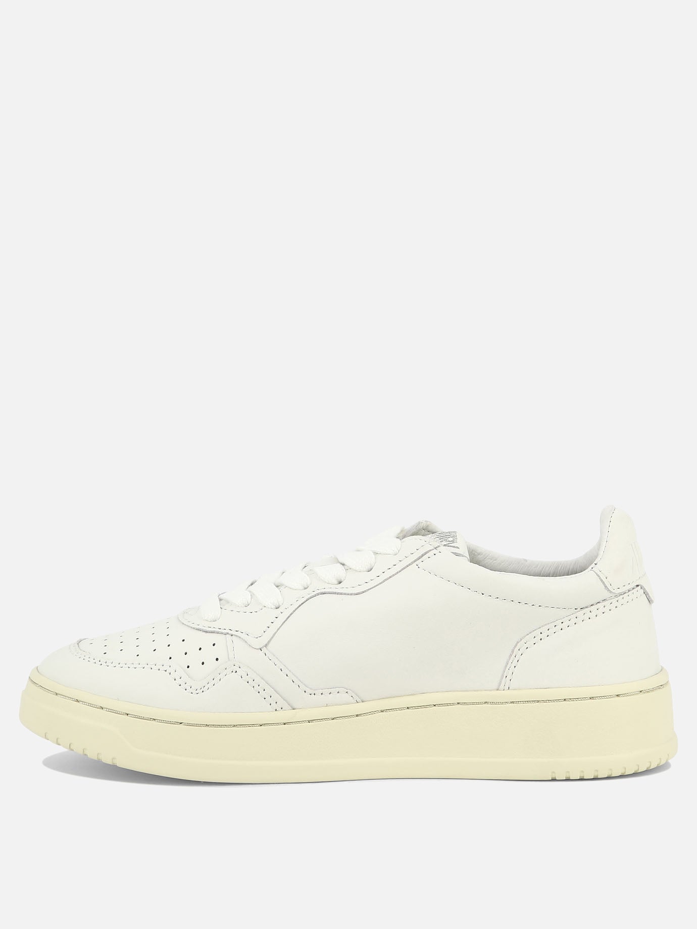 Low top sneakers 100% cow leather - 100% rubber  White - Autry Women | PDP | VIETTI Online Store | thumbnail_3