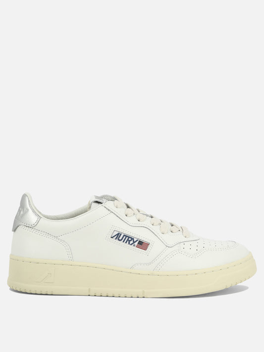 Sneaker basse 100% cow leather - 100% rubber  Bianco - Autry Donna | PLP | VIETTI Online Store 
