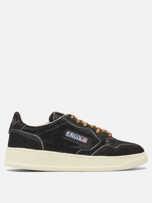Sneaker basse 100% cow leather - 100% rubber  Nero - Autry Donna | PLP | VIETTI Online Store 
