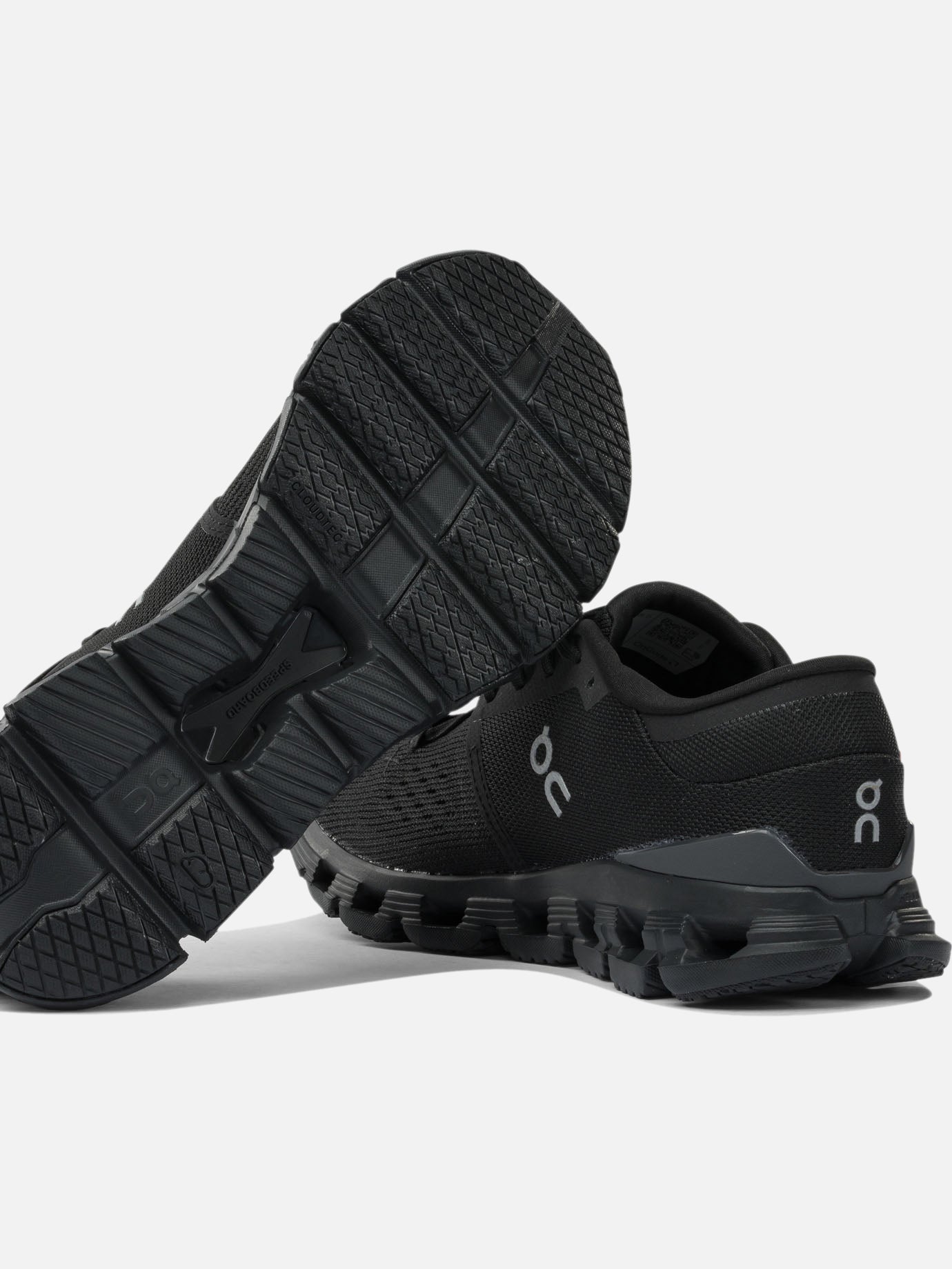 Sneaker basse 100% recycled polyester - 100% rubber  Nero - On Running Uomo | PDP | VIETTI Online Store | thumbnail_5