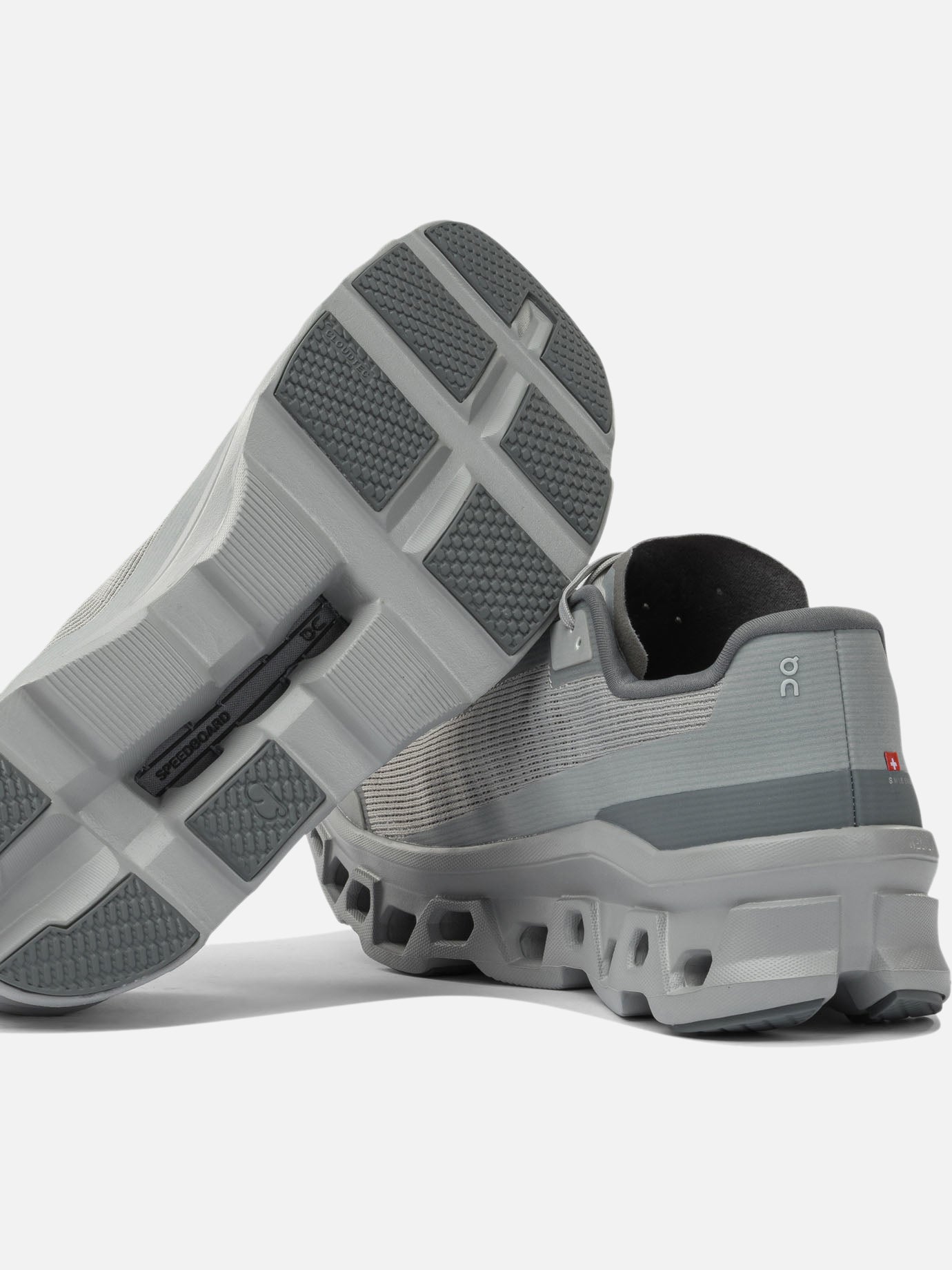 Sneaker basse 100% recycled polyester - 100% rubber  Grigio - On Running Uomo | PDP | VIETTI Online Store | thumbnail_5